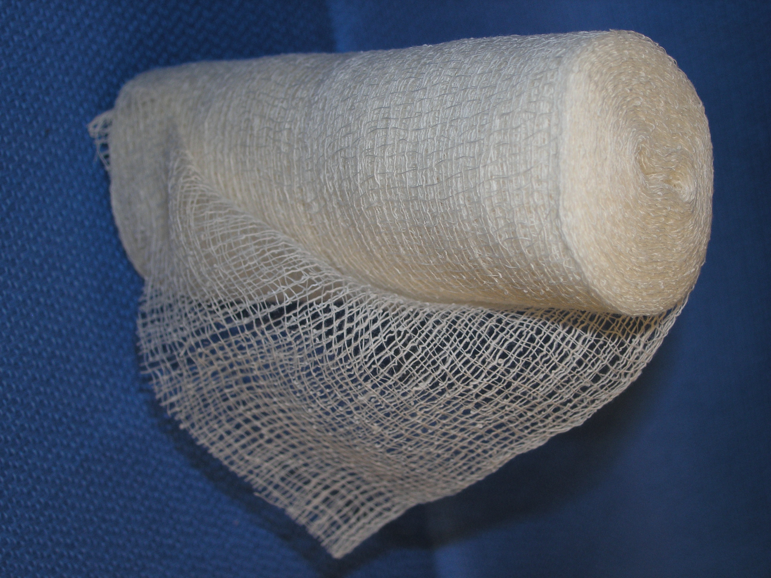 Quia Sponges and Dressings